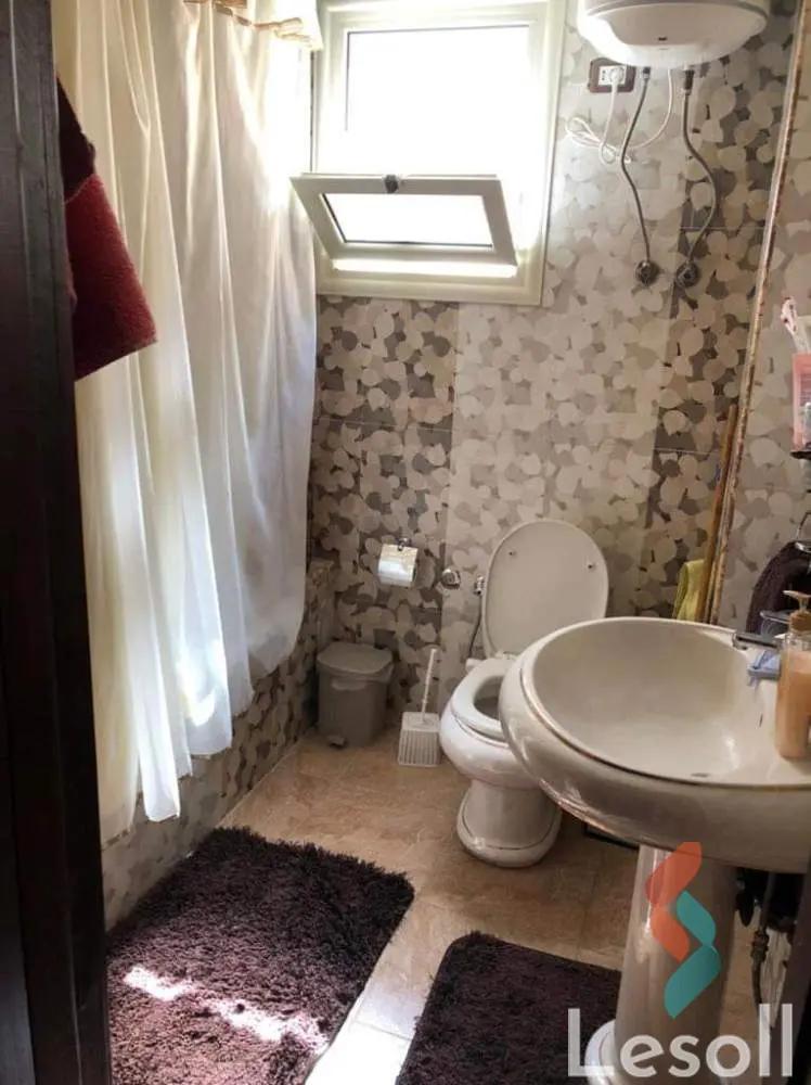 شقة للبيع بمساحة 150 متر و 3 غرف في  مدينة الشروق القاهرة