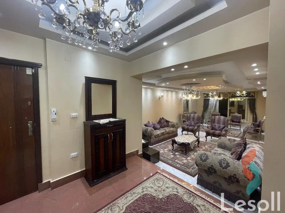 شقة للبيع بمساحة 285 متر و 3 غرف في  مدينة نصر القاهرة