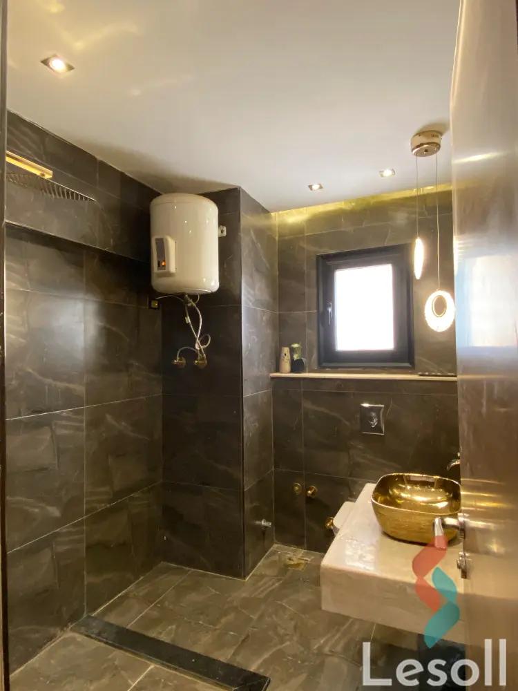 Apartment for sale with an area 170 meters and 3 rooms in  5th Settlement Cairo  - All Images