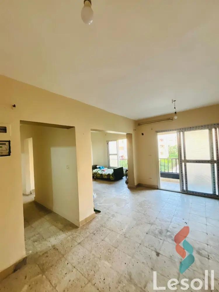 Apartment for sale with an area 110 meters and 3 rooms in  Cheikh Zayed Giza  - Image 4