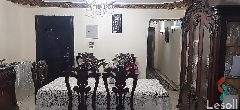 شقة للبيع بمساحة 170 متر و 5 غرف في  زهراء مدينة نصر القاهرة