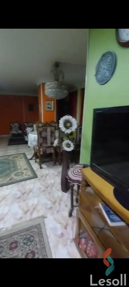 شقة للبيع بمساحة 220 متر و 4 غرف في  العمرانية الجيزة