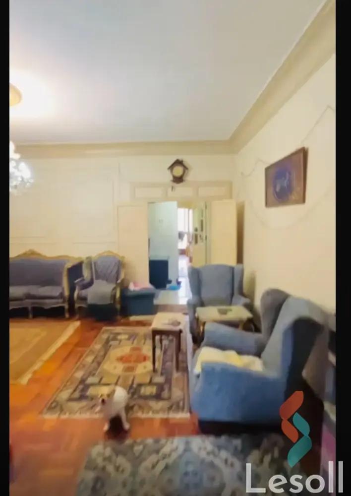 شقة للبيع بمساحة 220 متر و 3 غرف في  المهندسين الجيزة - كل الصور