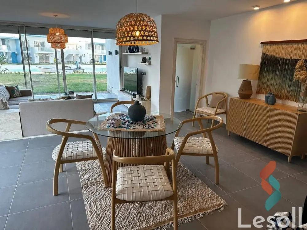 شقة للبيع بمساحة 140 متر و غرفتان في  راس الحكمة مطروح