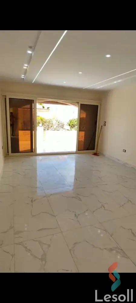 فيلا للبيع بمساحة 600 متر و 4 غرف في  الساحل الشمالي الاسكندرية