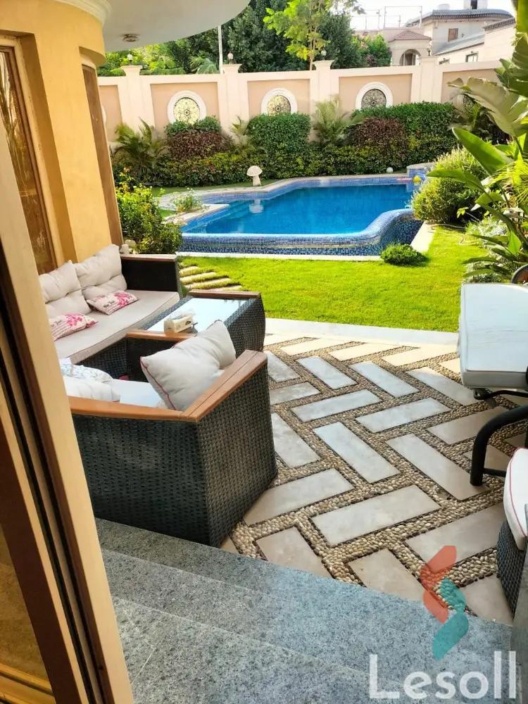 فيلا للبيع بمساحة 900 متر و 5 غرف في  التجمع الاول - القاهرة الجديدة القاهرة