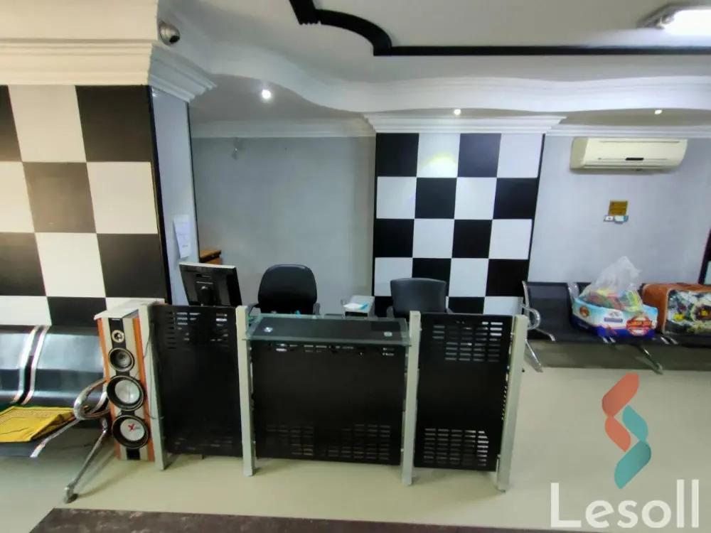 مكتب للايجار الشهري بمساحة 300 متر في شبرا الخيمة القليوبية 