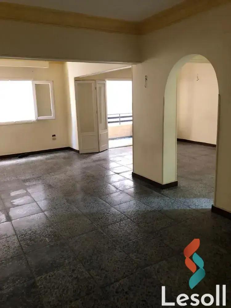 شقة للبيع بمساحة 140 متر و غرفتان في  مدينة نصر القاهرة