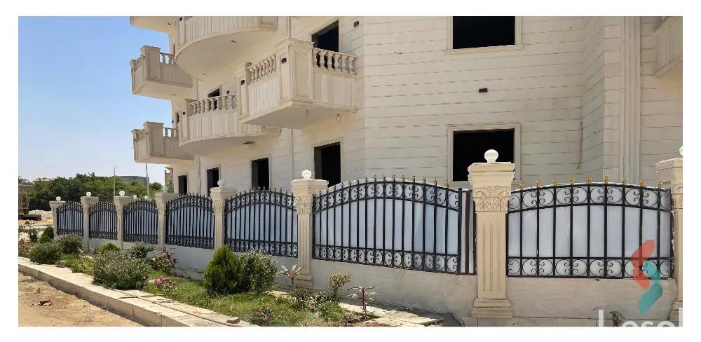 دوبلكس للبيع بمساحة 413 متر و 5 غرف في  مدينة الشروق القاهرة