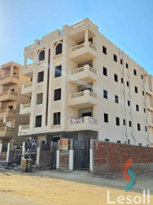 دوبلكس للبيع بمساحة 380 متر و 3 غرف في  مدينة الشروق القاهرة