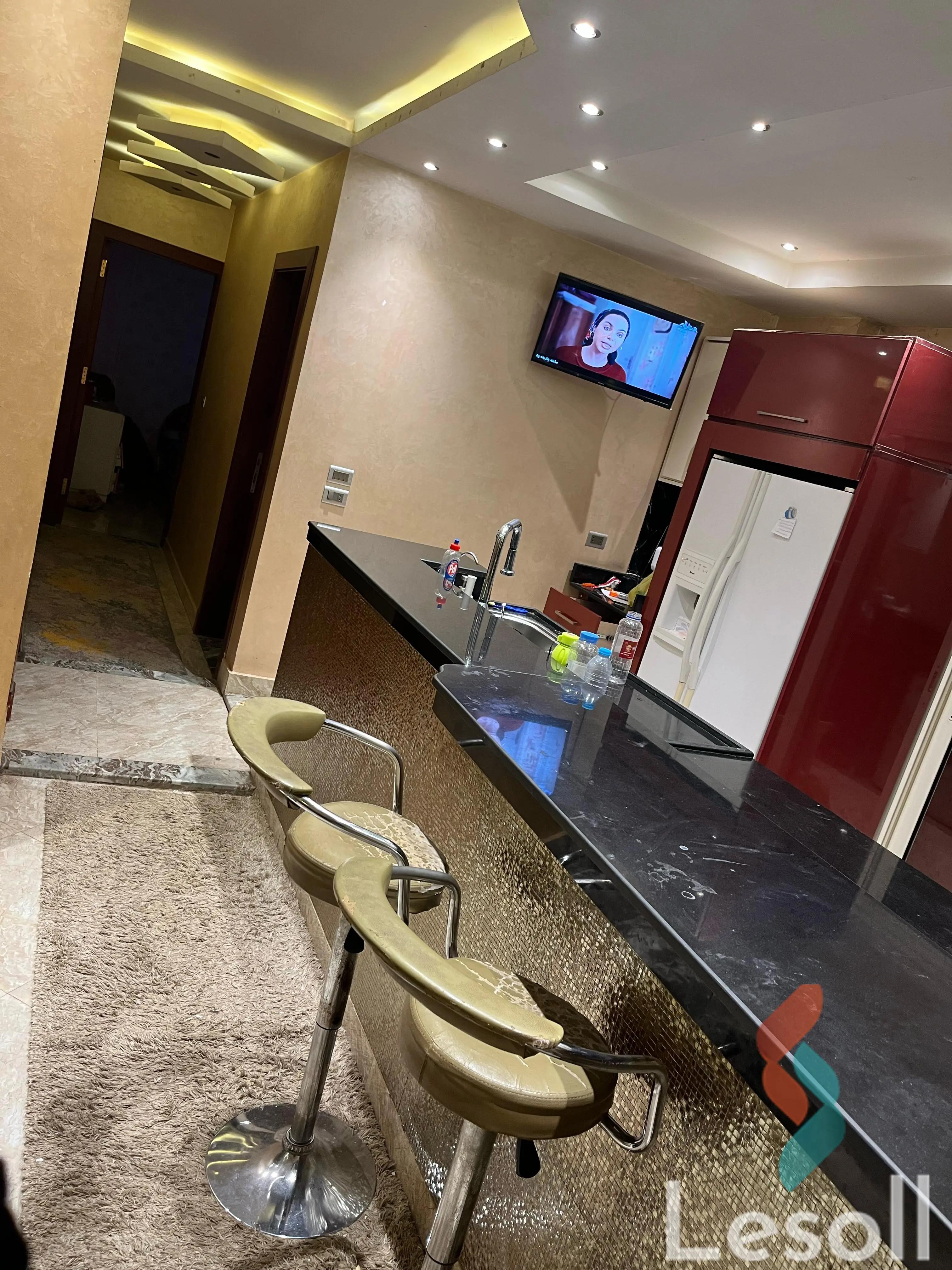 دوبلكس للبيع بمساحة 280 متر و 3 غرف في  شبين الكوم المنوفية