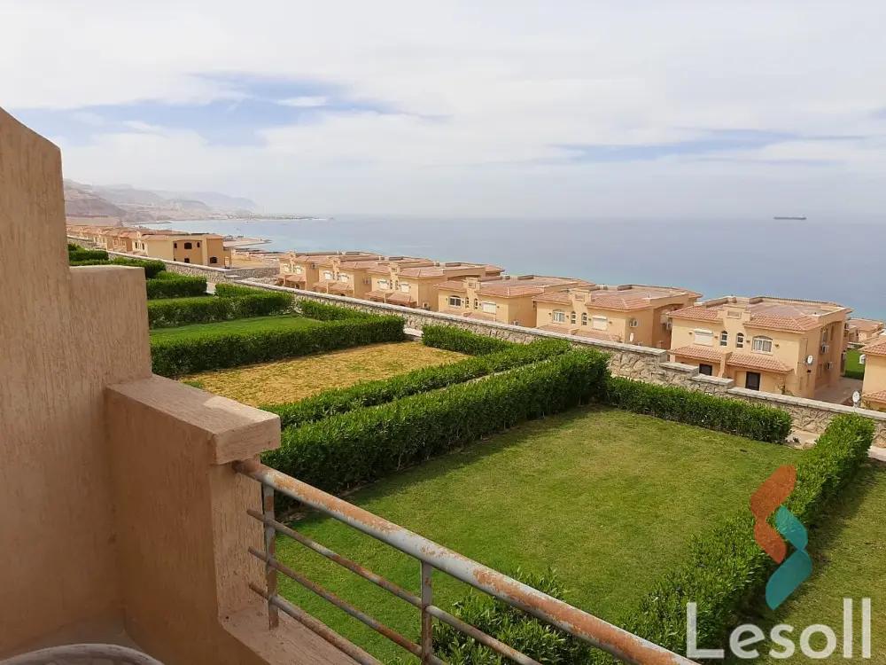 شالية للبيع بمساحة 100 متر و غرفتان في  العين السخنة السويس