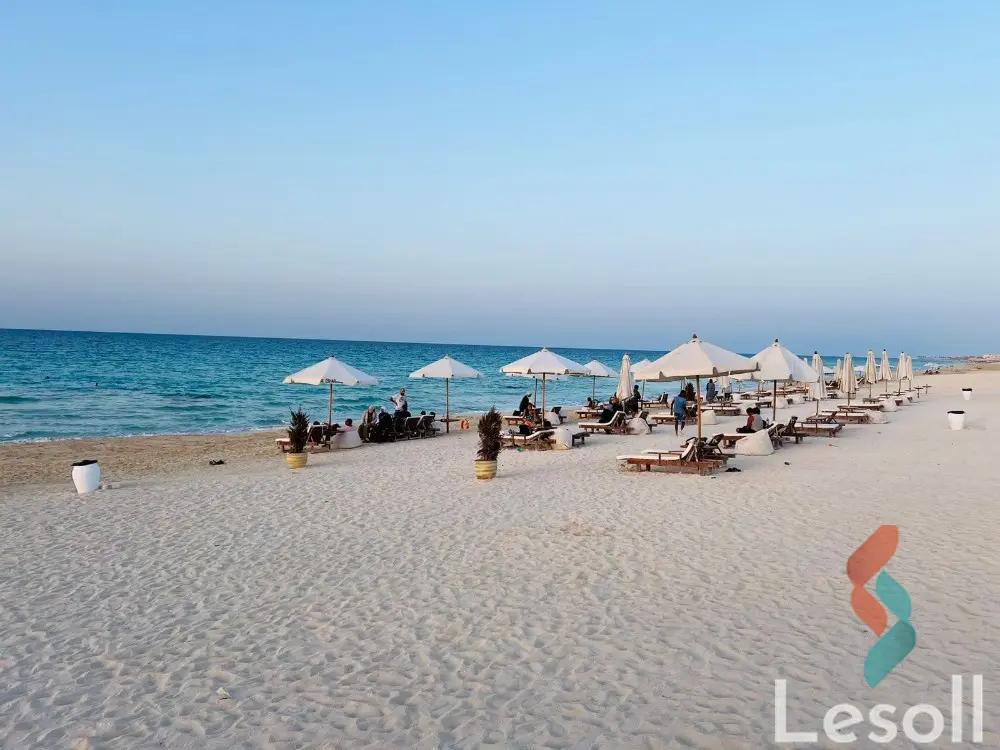 شالية للبيع بمساحة 85 متر و غرفتان في  راس الحكمة مطروح