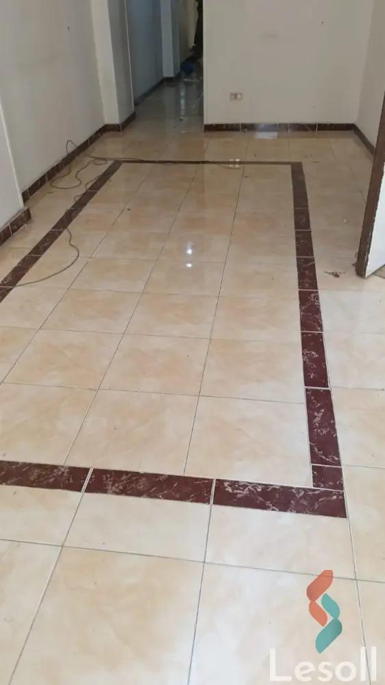 شقة للايجار السنوي بمساحة 100 متر و غرفتان في سيدى بشر الاسكندرية