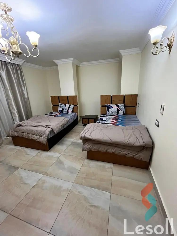 شقة للايجار الشهري بمساحة 300 متر و 3 غرف في المهندسين الجيزة