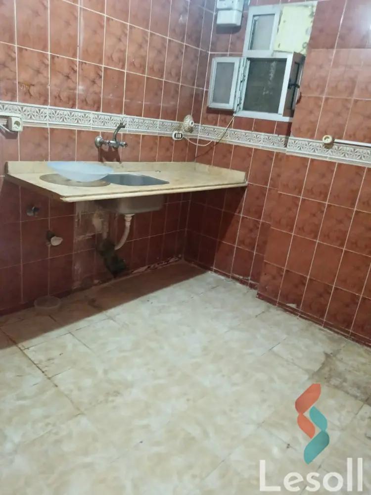 شقة للايجار السنوي بمساحة 100 متر و غرفتان في سيدى بشر الاسكندرية