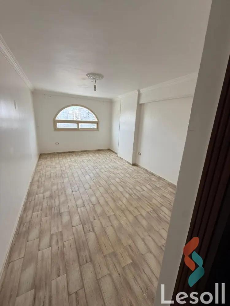 Apartment for yearly rent with an area 175 meters and 3 rooms in New Miami Alexandria 