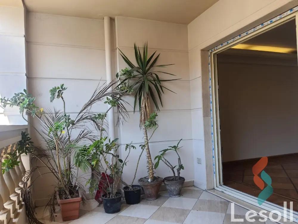 شقة للايجار الشهري بمساحة 230 متر و 3 غرف في سموحة الاسكندرية