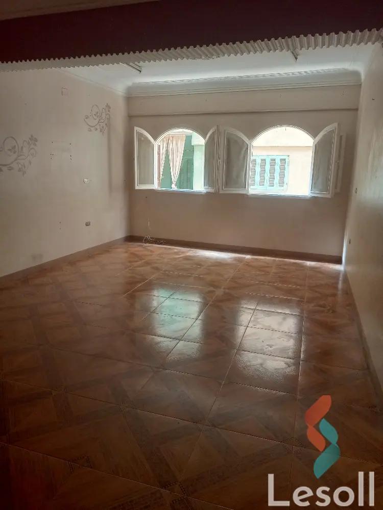 شقة للايجار الشهري بمساحة 130 متر و 3 غرف في الزقازيق الشرقية