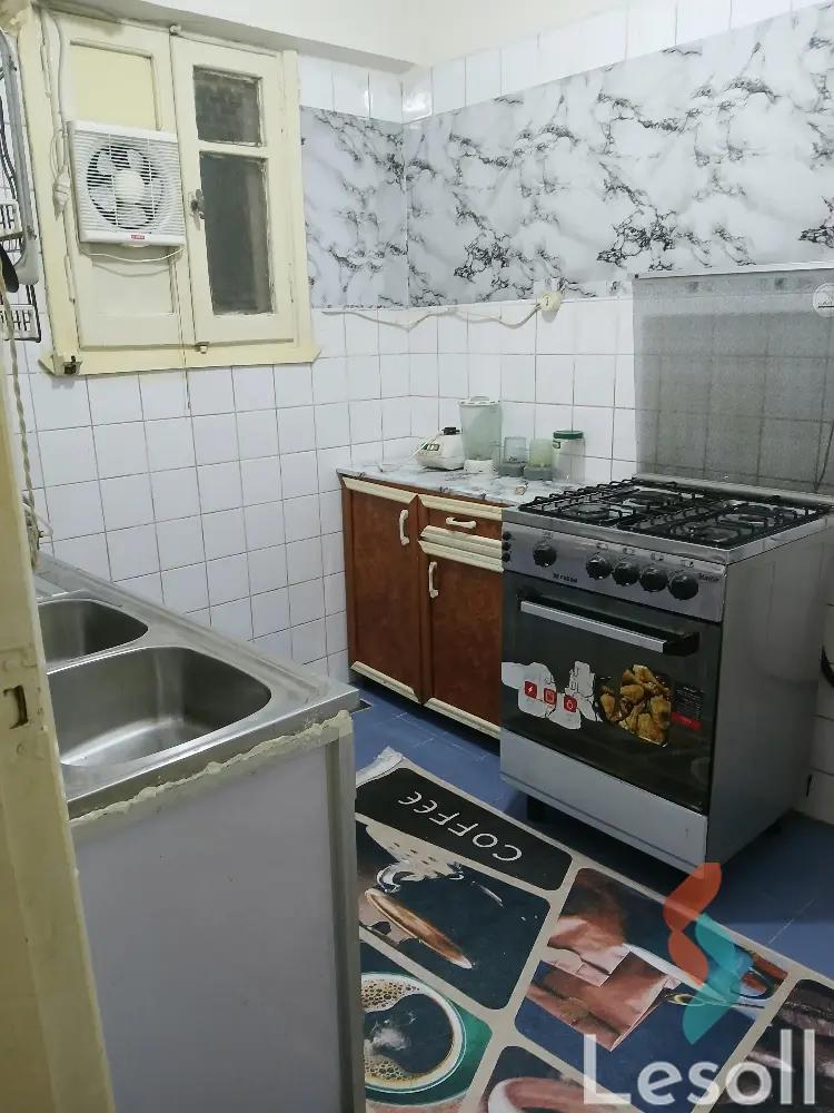 شقة للايجار الشهري بمساحة 100 متر و غرفتان في ميامي الاسكندرية