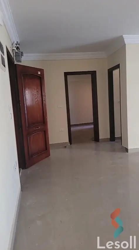 شقة للايجار السنوي بمساحة 145 متر و 3 غرف في الابراهيمية الاسكندرية