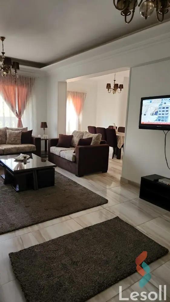 شقة للايجار الشهري بمساحة 160 متر و غرفتان في مدينة الشروق القاهرة