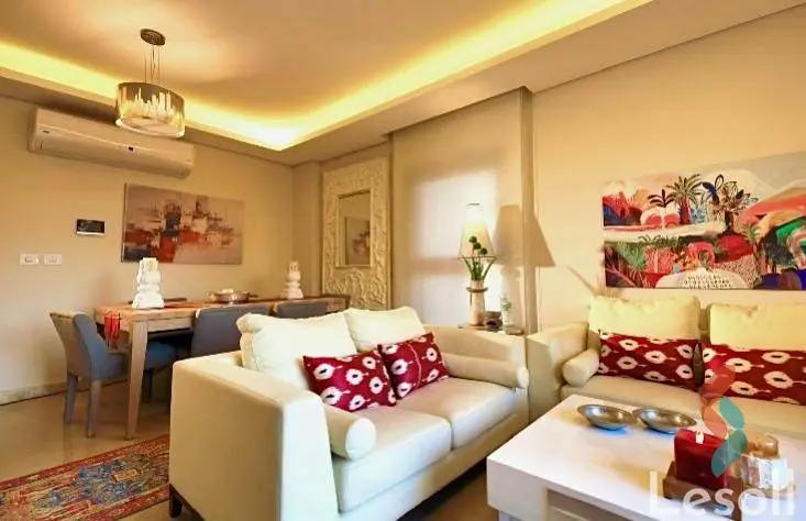 شقة للايجار الشهري بمساحة 135 متر و غرفتان في الشيخ زايد الجيزة