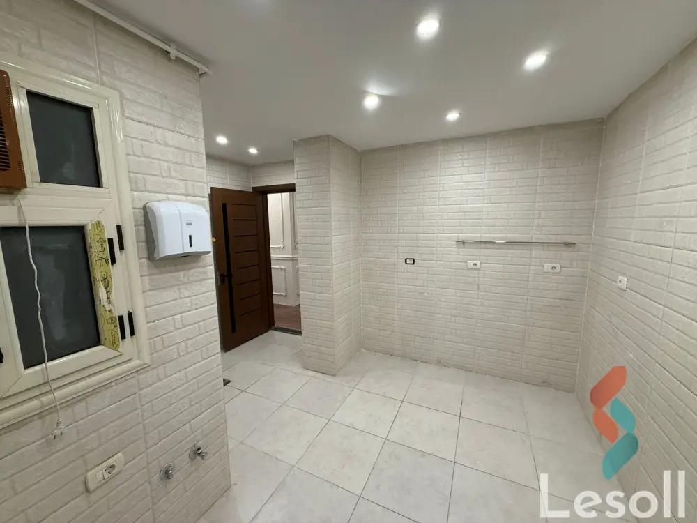 شقة للبيع بمساحة 165 متر و 3 غرف في  مدينتي القاهرة