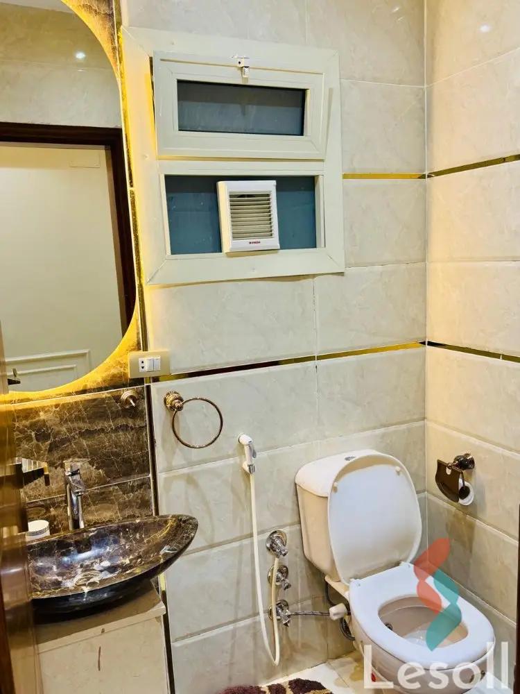 شقة للبيع بمساحة 160 متر و 3 غرف في  مدينة نصر القاهرة - كل الصور