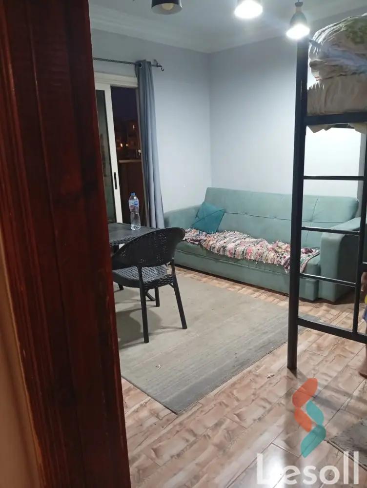 شقة للبيع بمساحة 206 متر و 3 غرف في  مدينة الشروق القاهرة