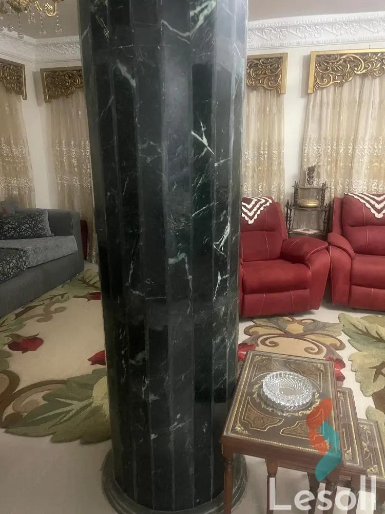 شقة للبيع بمساحة 220 متر و 4 غرف في  6 اكتوبر الجيزة