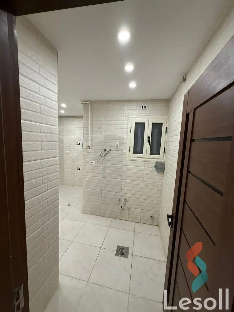 شقة للبيع بمساحة 165 متر و 3 غرف في  مدينتي القاهرة