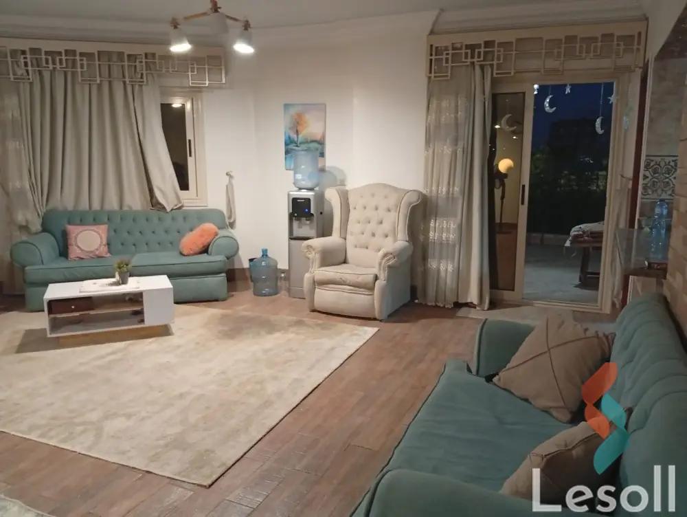 شقة للبيع بمساحة 206 متر و 3 غرف في  مدينة الشروق القاهرة