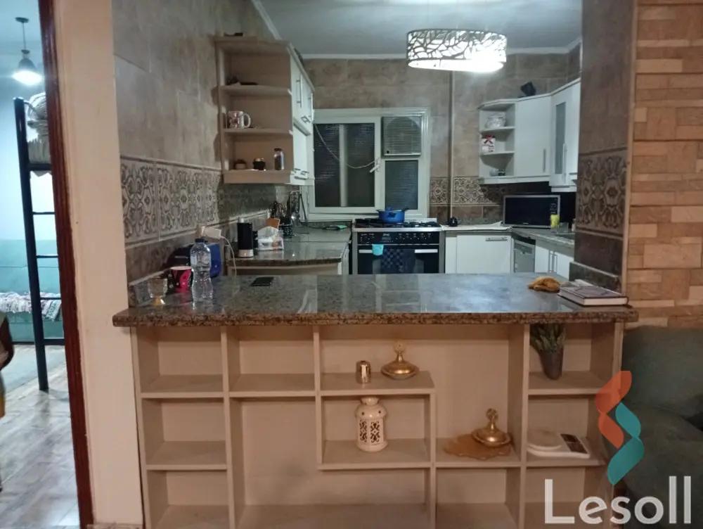 شقة للبيع بمساحة 206 متر و 3 غرف في  مدينة الشروق القاهرة - كل الصور