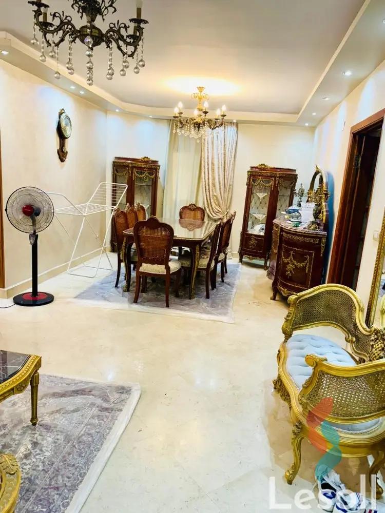 شقة للبيع بمساحة 160 متر و 3 غرف في  مدينة نصر القاهرة - صورة 2