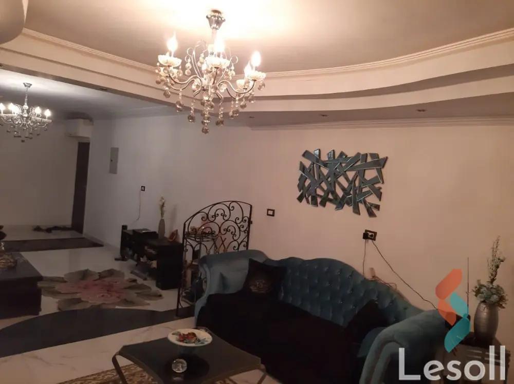 شقة للبيع بمساحة 200 متر و 3 غرف في  فيصل الجيزة