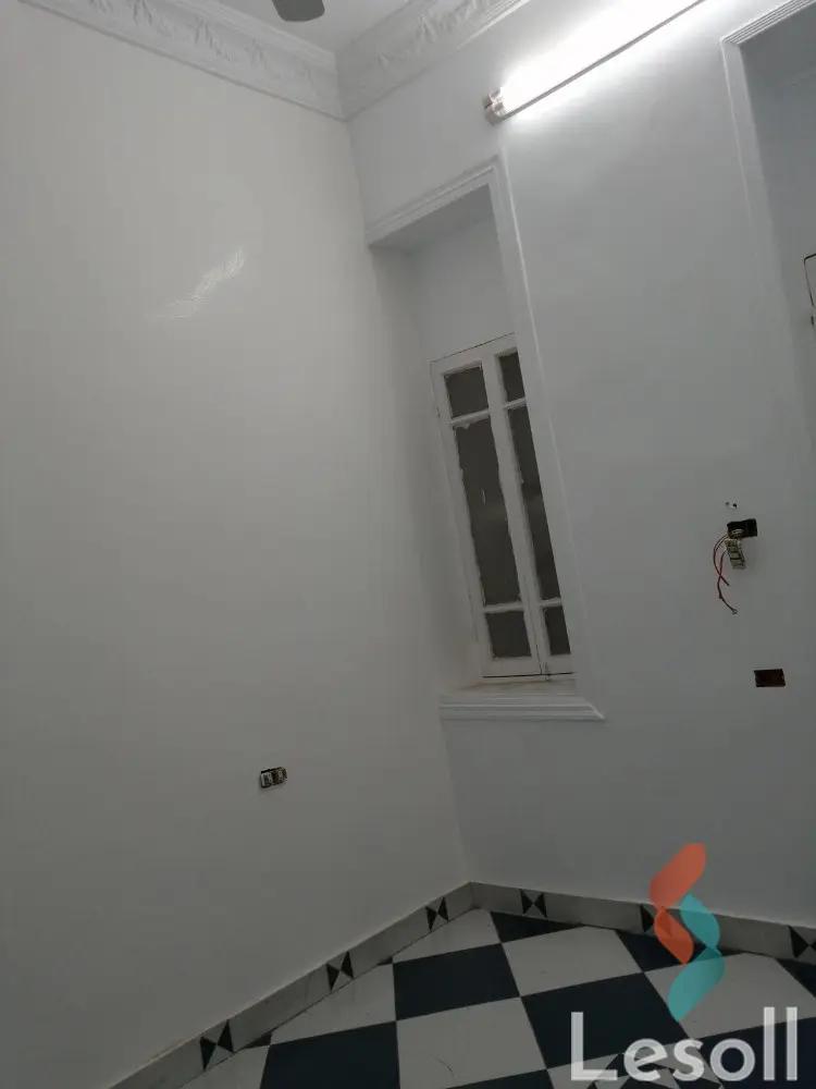  عمارة للبيع بمساحة 180 متر و 3 غرف في  شبرا القاهرة