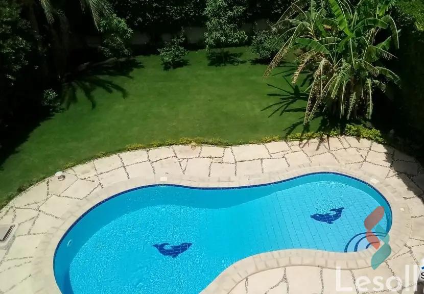 فيلا للايجار الشهري بمساحة 1,000 متر و 3 غرف في مدينة الشروق القاهرة