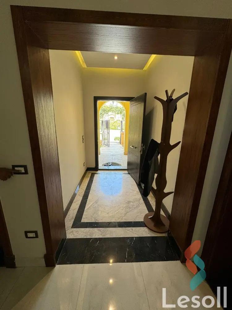 فيلا للايجار الشهري بمساحة 570 متر و 5 غرف في القاهرة الجديدة القاهرة