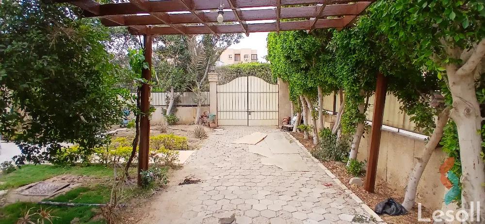 فيلا للايجار الشهري بمساحة 1,000 متر و 3 غرف في مدينة الشروق القاهرة - كل الصور