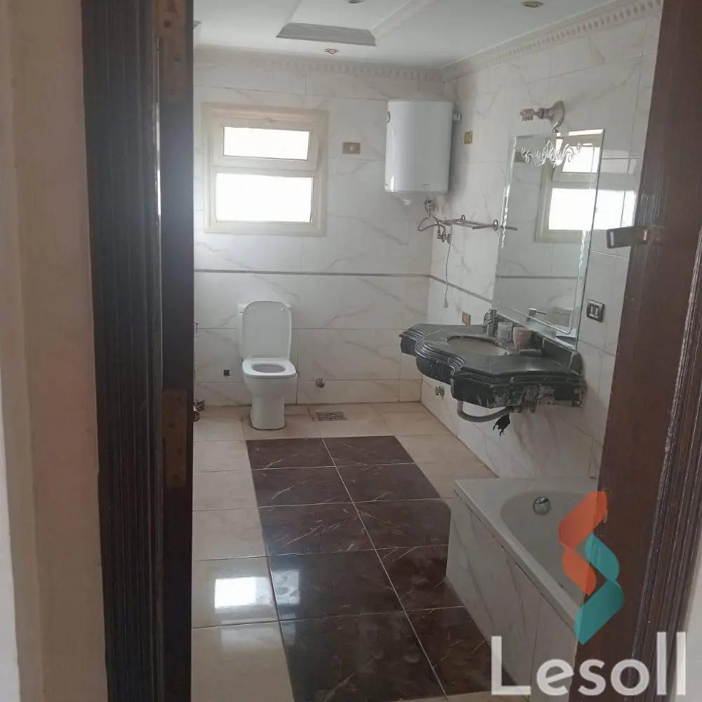 فيلا للبيع بمساحة 500 متر و 8 غرف في  التجمع الخامس - القاهرة الجديدة القاهرة