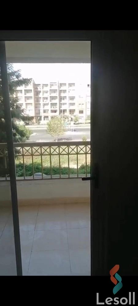 شقة للبيع بمساحة 211 متر و 3 غرف في  مدينتي القاهرة