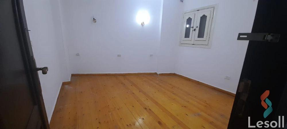 شقة للايجار السنوي بمساحة 155 متر و 3 غرف في سموحة الاسكندرية