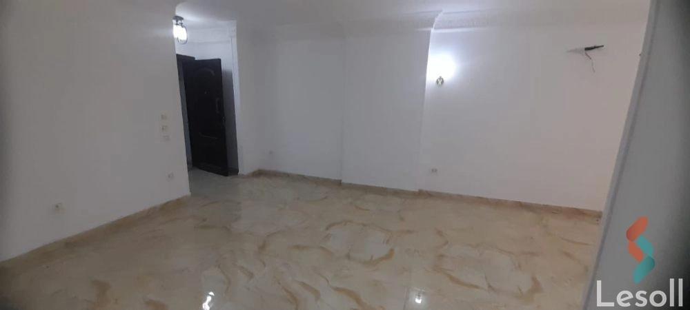شقة للايجار السنوي بمساحة 155 متر و 3 غرف في سموحة الاسكندرية