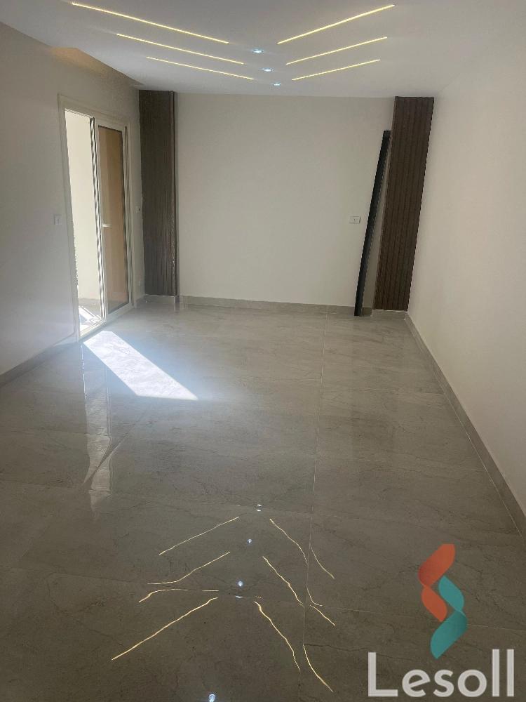 شقة للبيع بمساحة 107 متر و غرفتان في  مدينتي القاهرة