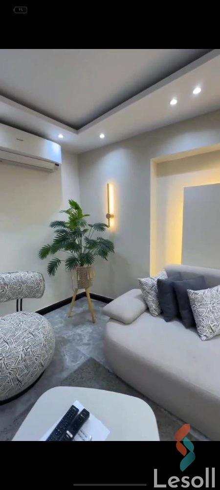 شقة للبيع بمساحة 120 متر و غرفتان في  الدقى الجيزة