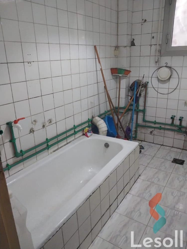 شقة للبيع بالمهندسين عند سور نادي الترسانة 128 متر 3غرف وريسبشن وحمام ومطبخ دور اول - كل الصور