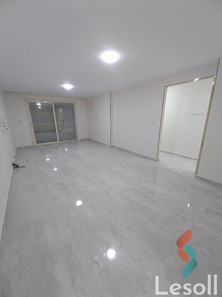 شقة للبيع بمساحة 650 متر و 3 غرف في  الهرم الجيزة - صورة 4