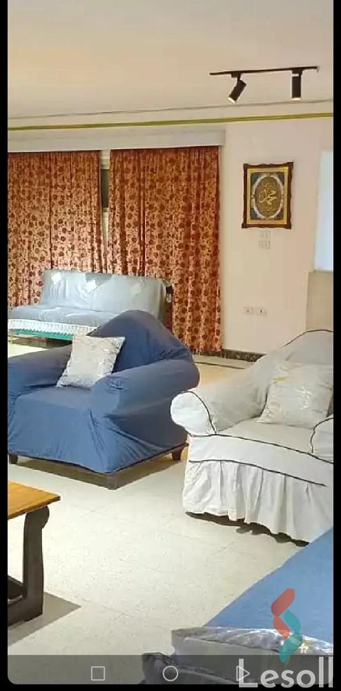 Apartment for sale with an area 450 meters and 4 rooms in  Agouza Giza 