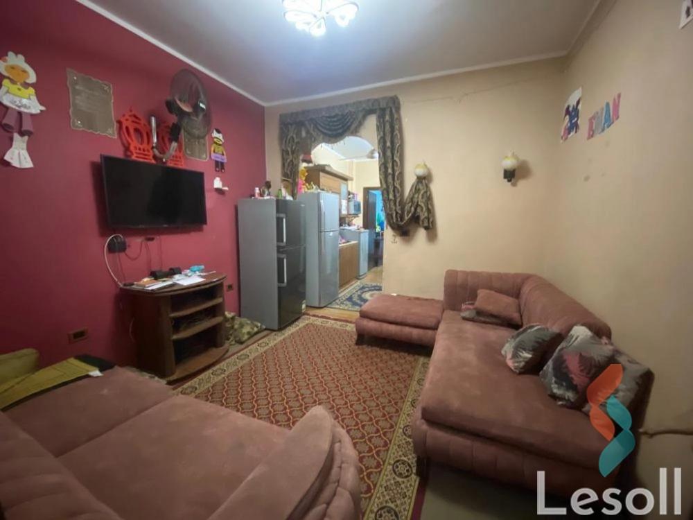 Apartment for sale with an area 227.5 meters and 3 rooms in  El-Zaytoun Cairo 